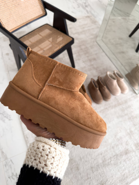 Moda & Olivia™ - Comfy Platform Boots